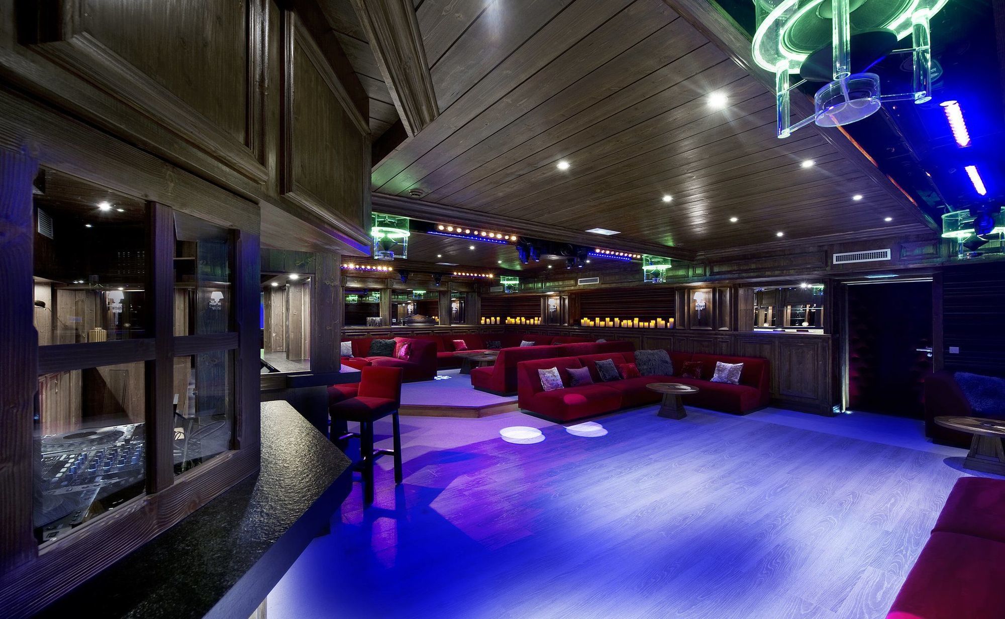 Hotel Le K2 Palace クールシュヴェル エクステリア 写真